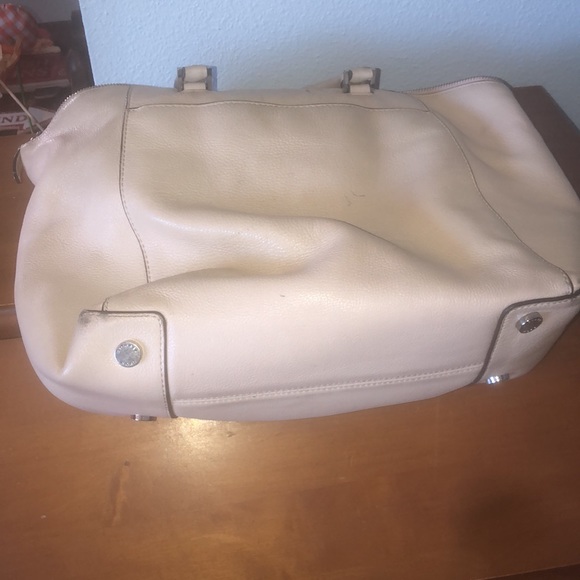 Michael Kors handbag - Picture 3 of 5